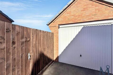 Single Garage