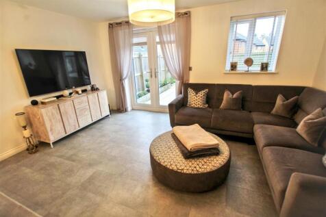 Living Area.jpg
