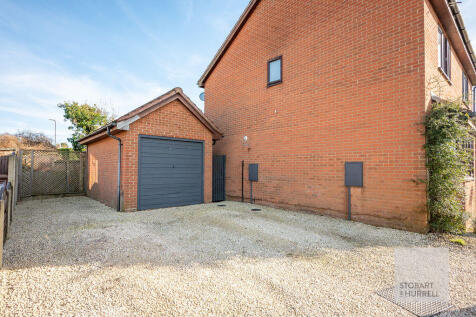 Off-Road Parking &amp; Garage