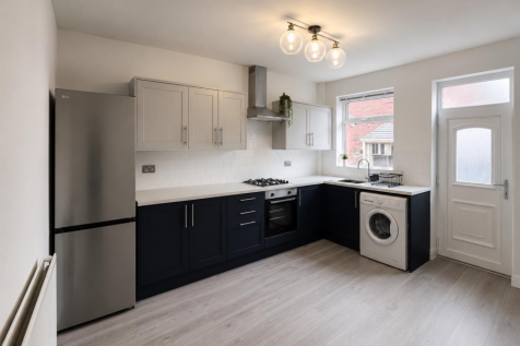 Braithwaite Street, Staincross, Barnsley, S75 6BD photo 3