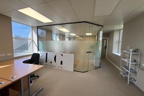 Office to rent Image 7