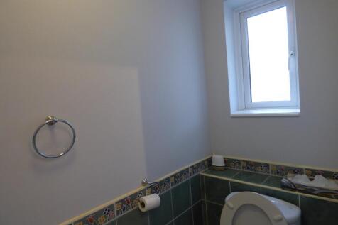 Eisenhower Road, Laindon, Basildon, SS15 photo 5