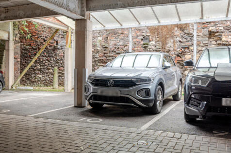 1350308-8-68ca799...