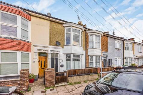 81 Manor Road, Fratton-Small-PorticoMarketing-Sold