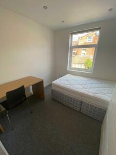 Landcross Road, Fallowfield photo 4