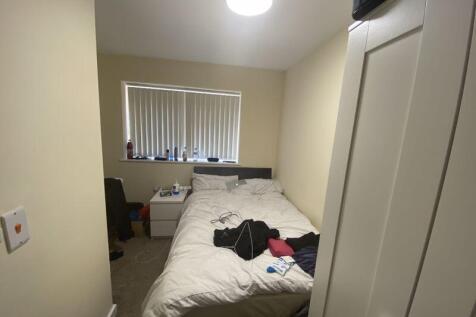 Rolleston Drive, Nottingham photo 5
