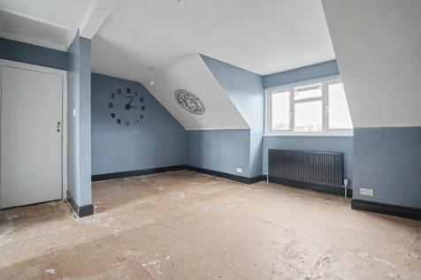 3C Larden Road, Acton, London W3 7ST