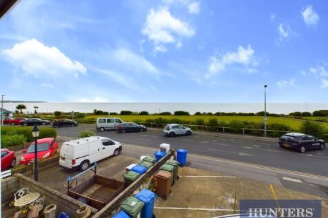 CAM03696G0-PR0130-STILL014.jpg