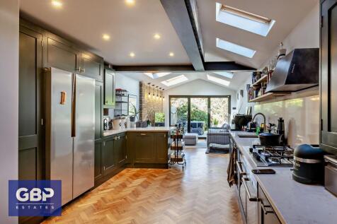 Kitchen/Living Room