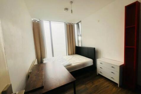 1 Bedroom Flat in E1 2EG