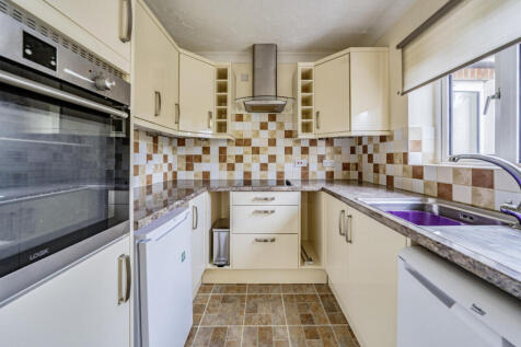 1353841-12-68c16b...