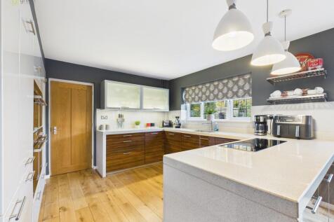 CAM03830G0-PR0240...