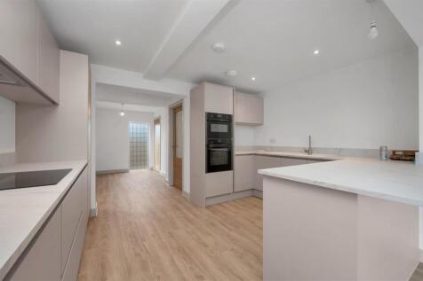 3A Easthorpe Green WEB PH-24.jpg