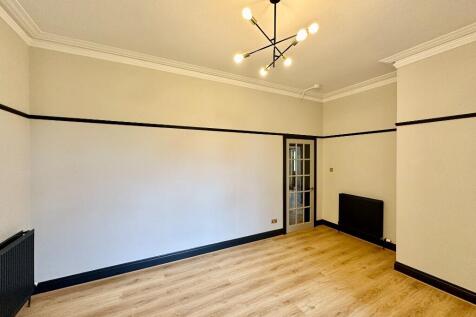 Calside, Paisley, Renfrewshire, PA2 photo 5