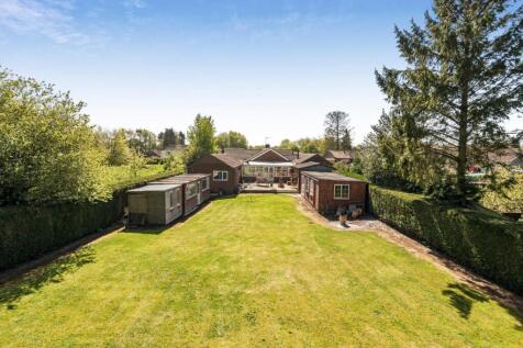 REAR OF THE PROPERTY.jpg
