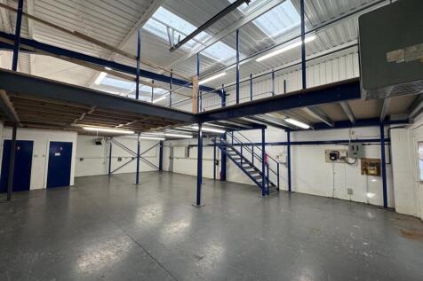 11 Hawthorn Centre (9).jpg