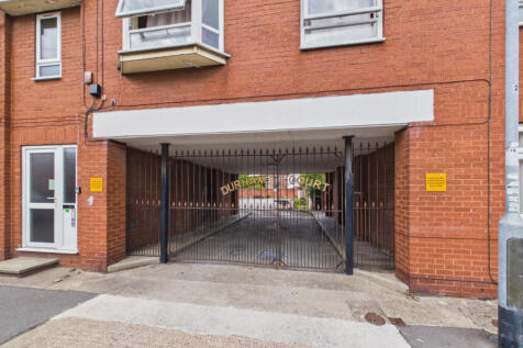 Entrance to carpark