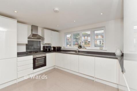 Kitchen/ Living Area