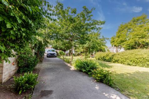 Driveway &amp; Garage