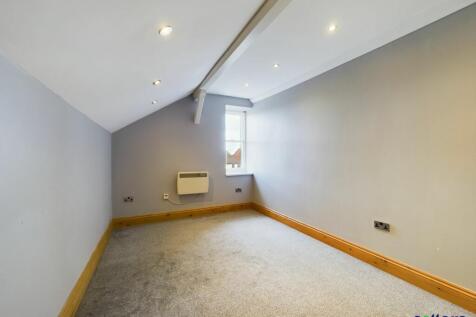 Apartment 5 - Bedroom Two