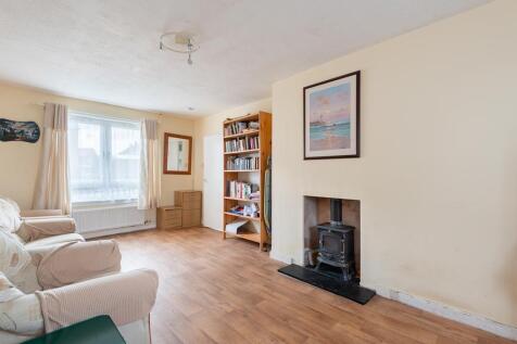 LOUNGE DINING ROOM RIGHT