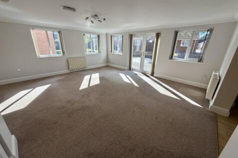 Oaklands, Woodhall Spa, Lincolnshire, LN10 photo 4