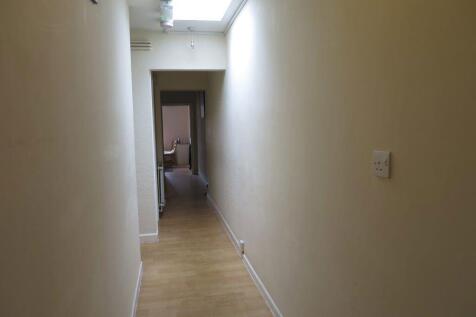 London Road photo 3