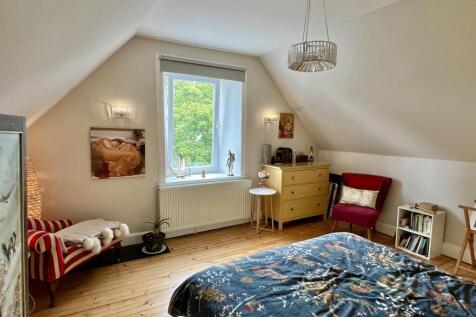 3 Mews Lane, Kirkcudbright - Williamson and Henry