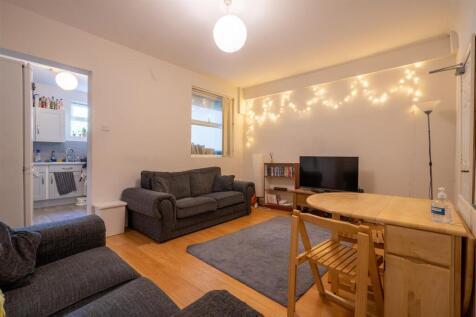 Living Room_.jpg