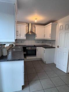 Sandycroft Avenue, Manchester, M22 photo 5