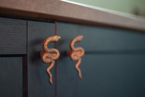 Call 02920 668585 to secure your viewing_23