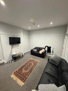 Harrington Drive, Nottingham, Nottinghamshire, NG7 photo 5