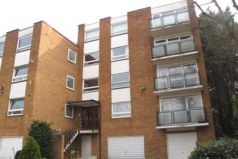 5 Edward Court - rear external.jpg