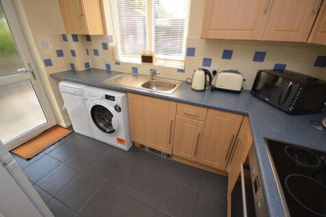 Danebridge Crescent, Oakwood, Derby photo 4