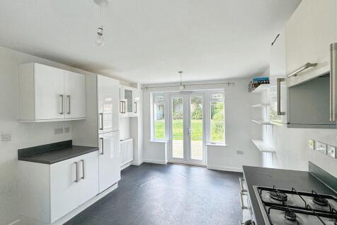 E8C99A1F-4737-428...