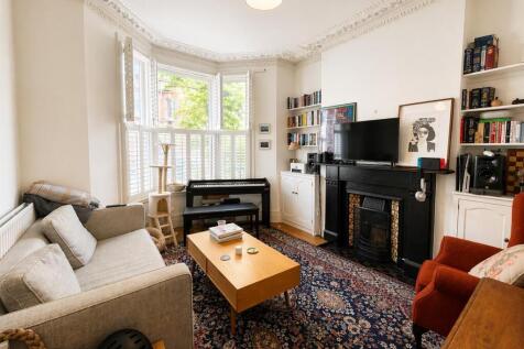 Living Room.jpeg