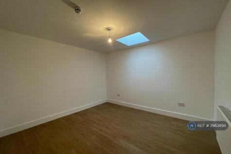 Vale Road, Crosby, L23 photo 5