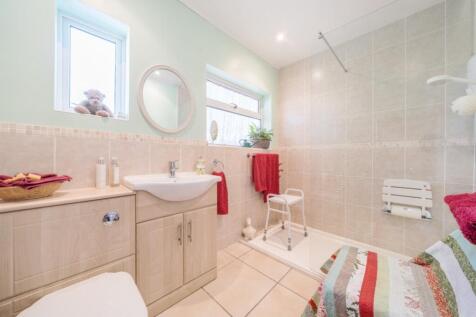 1317674-8-68638ab1a6fe0-ARW