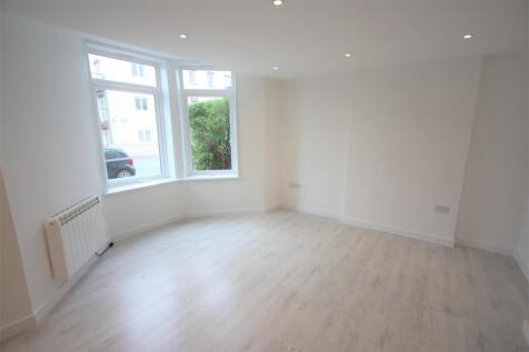 Flat 2, Ivanhoe Lounge