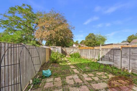 Hopmeadow Court