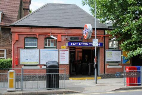 East Acton Tube Station