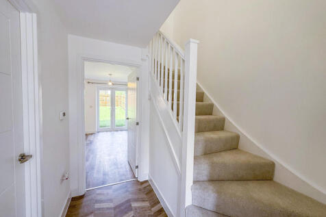 Starina Avenue, Nottingham, NG12 photo 5
