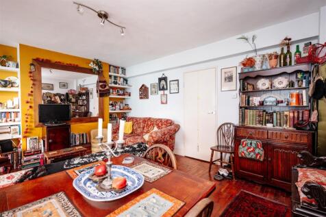 Carlton Lodge-2.jpg