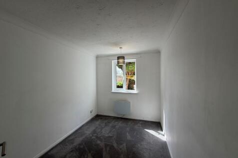 Poles Court, Whittlesey, PE7 photo 3