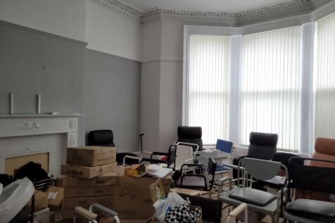 Sandly Court, 39 Queens Road, Southport, Merseyside, PR9 9EX photo 3