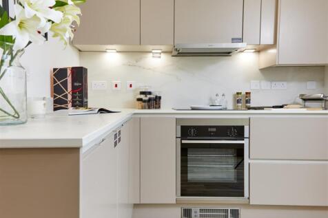Dining/Kitchen