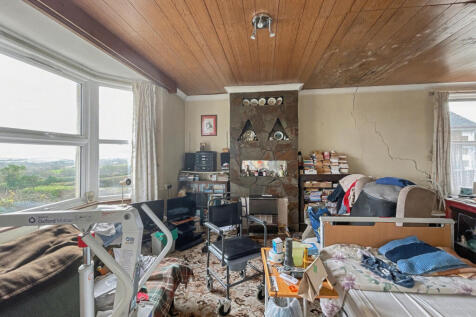 Chy Garth, Whitecross, Penzance, Cornwall, TR20 8BT