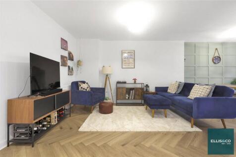 London, NW2 - property photo