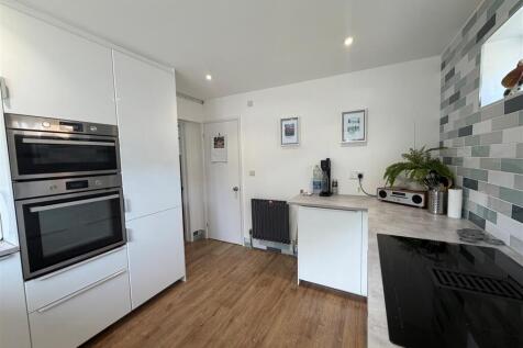 Highover Way, Hitchin photo 3