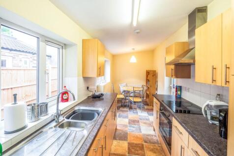 Chandos Street, Leamington Spa, Warwickshire, CV32 photo 2